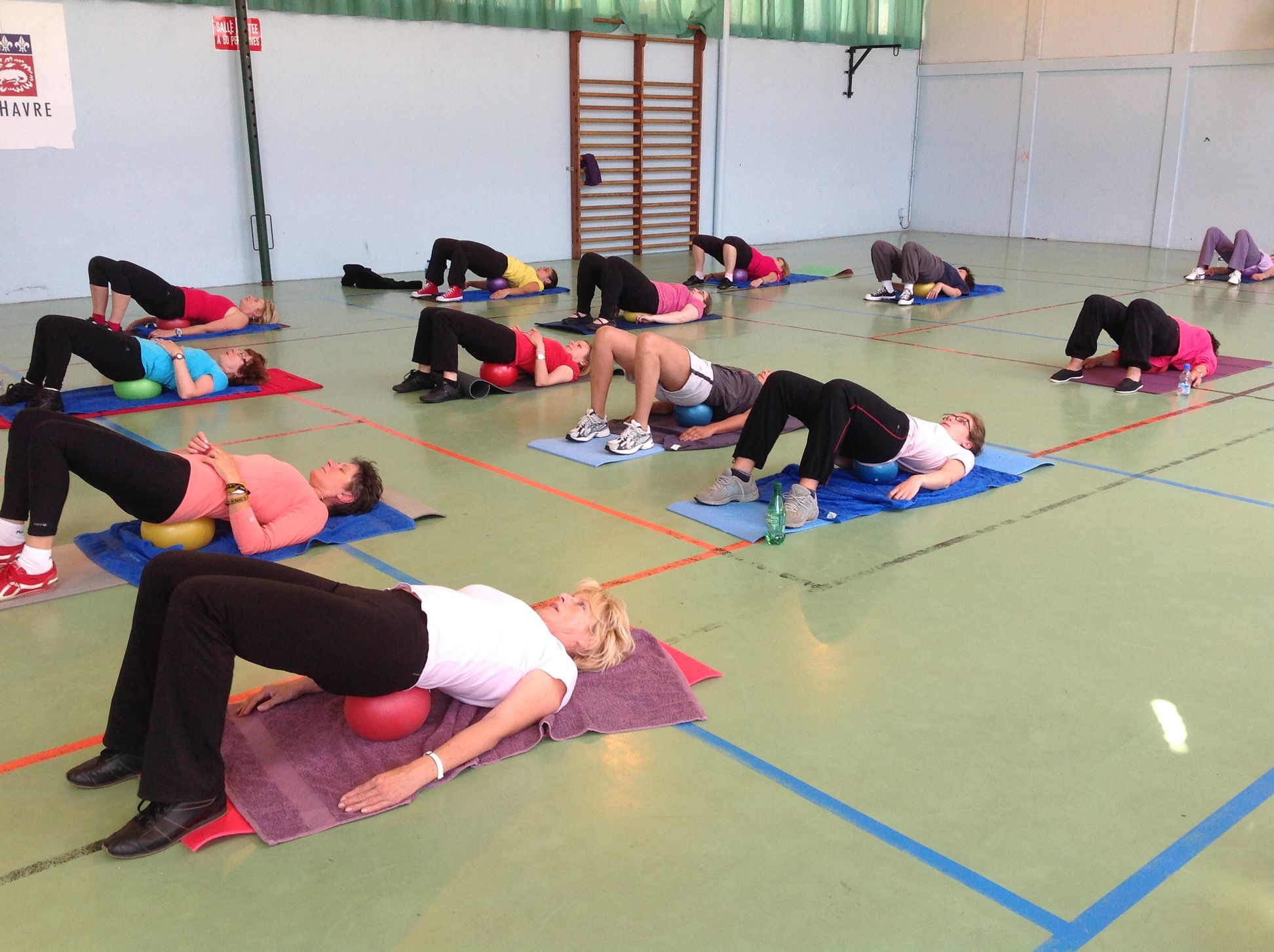 Renforcement musculaire au Gymnase Henry Génestal.